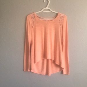 Peach shirt from Buckle